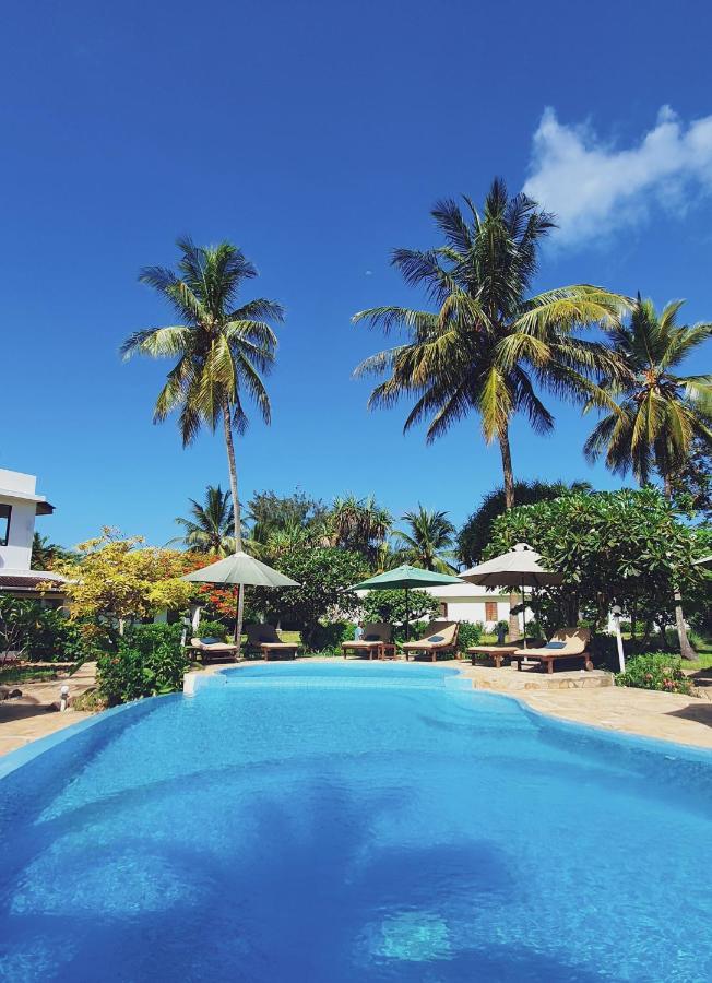 Flame Tree Cottages Нунгви Екстериор снимка
