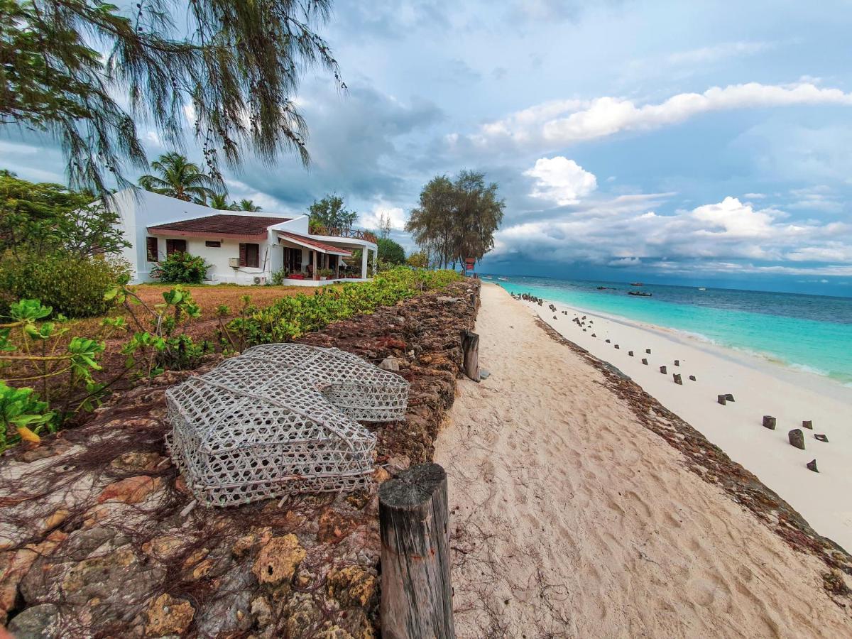 Flame Tree Cottages Нунгви Екстериор снимка
